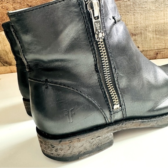Frye VERONICA Seam Short Leather Boots - Picture 7 of 12